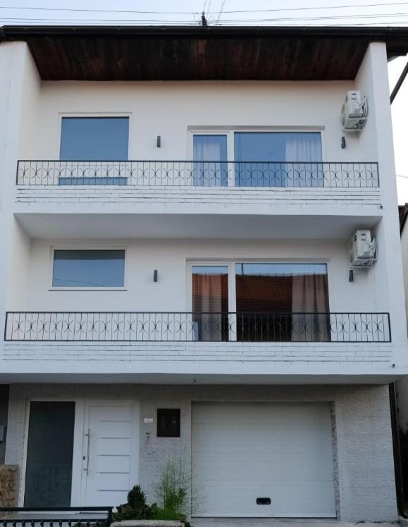 Unique Apartments Вісоко Екстер'єр фото